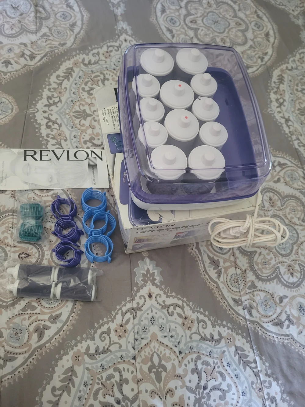 Revlon Ultrasetter II Hot Roller Set in Purple & White